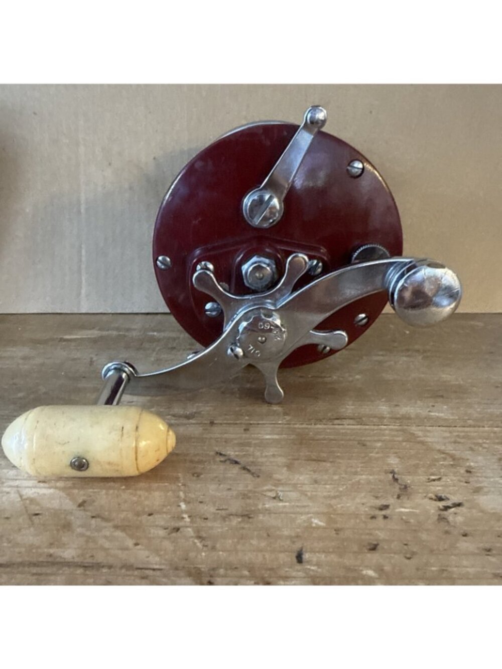 Vintage Penn Peer #209 Fishing Reel Red/burgundy/maroon Side Plates - Picture 4 of 13